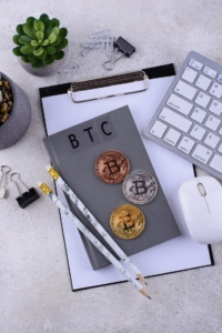 Список всех поддерживаемых криптовалют на бирже Bitunix в 2023 году